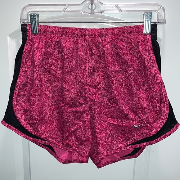 NIKE DRI FIT SIZE SMALL BRAND NEW SUPER CUTE THREE PIECE MATCHING OUTFIT - Picture 5 of 16